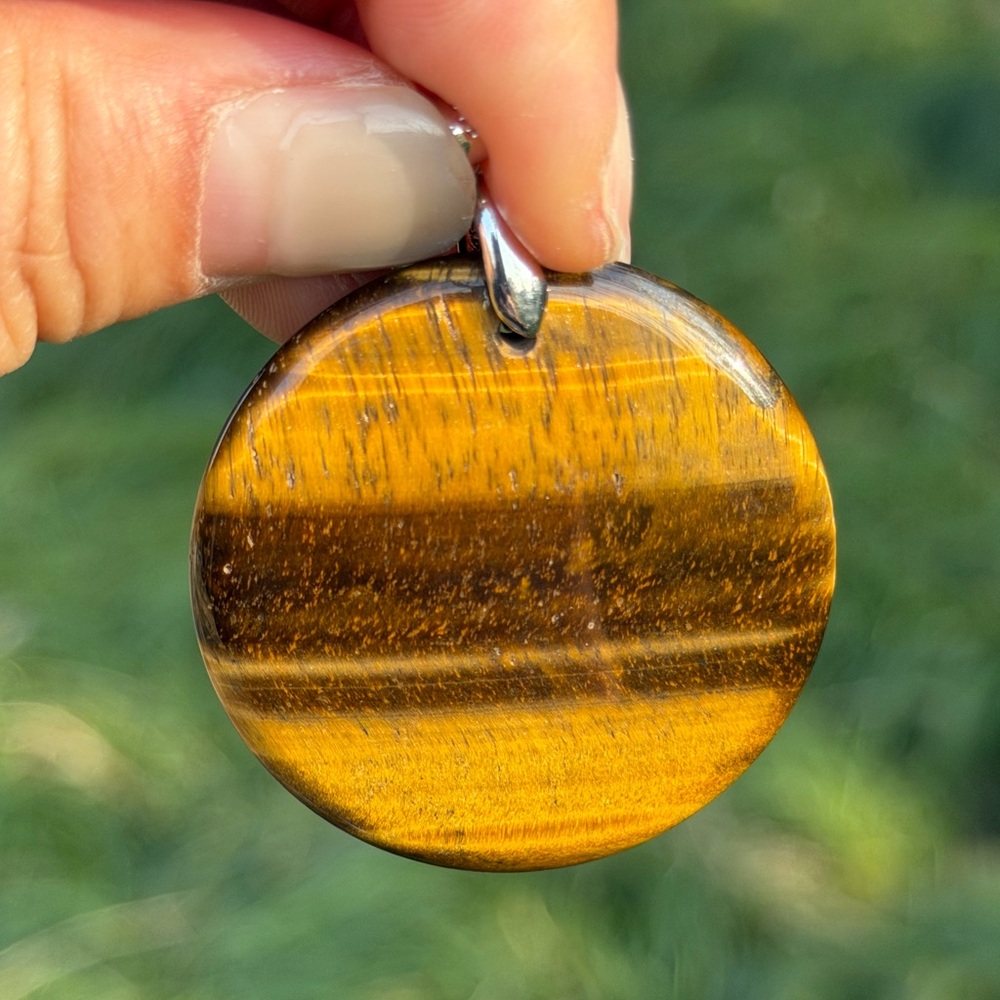 925 silver plated round‎ yellow tiger eye pendant 1050